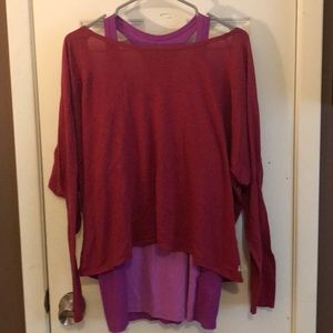Fabletics Berry Colored Twisty Top Size: XXL